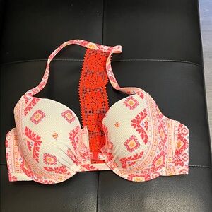 Elegant Women's Bra in Cream and Red Pattern